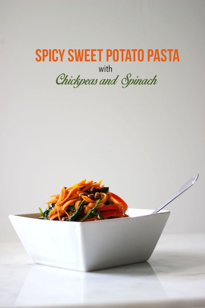 Spicy Sweet Potato Pasta with Chickpeas and Spinach #vegan #dinner