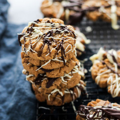 Vegan Peanut Butter Cookies w/ Chocolate Drizzle