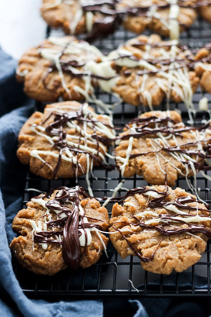 Vegan Peanut Butter Cookies