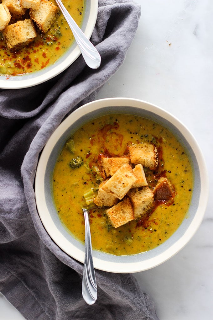 Vegan Cheddar Broccoli Soup 2