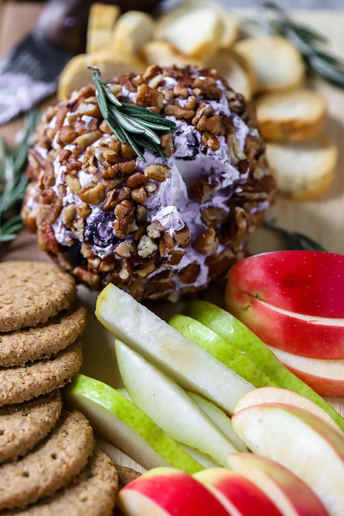 #ad Goat Cheese Ball with Blueberry and Rosemary | A simple holiday appetizer! #sharethesunshine