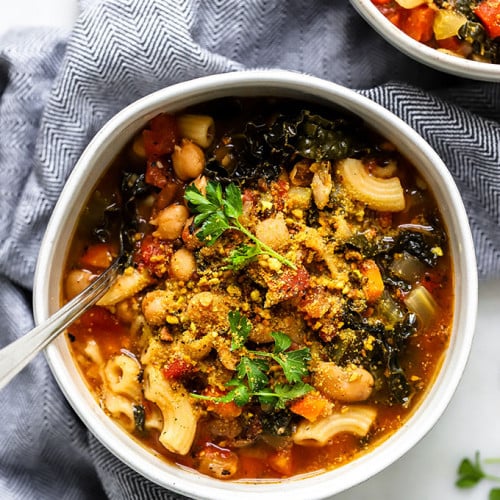 Easy Crockpot Minestrone Soup - Vegan