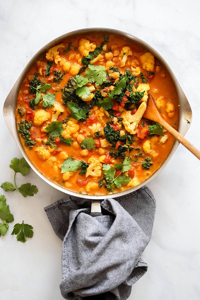 Healthy one-pot cauliflower curry with napkin
