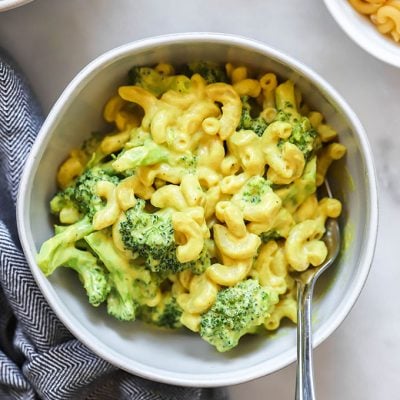 vegan macaroni and cheese with broccoli