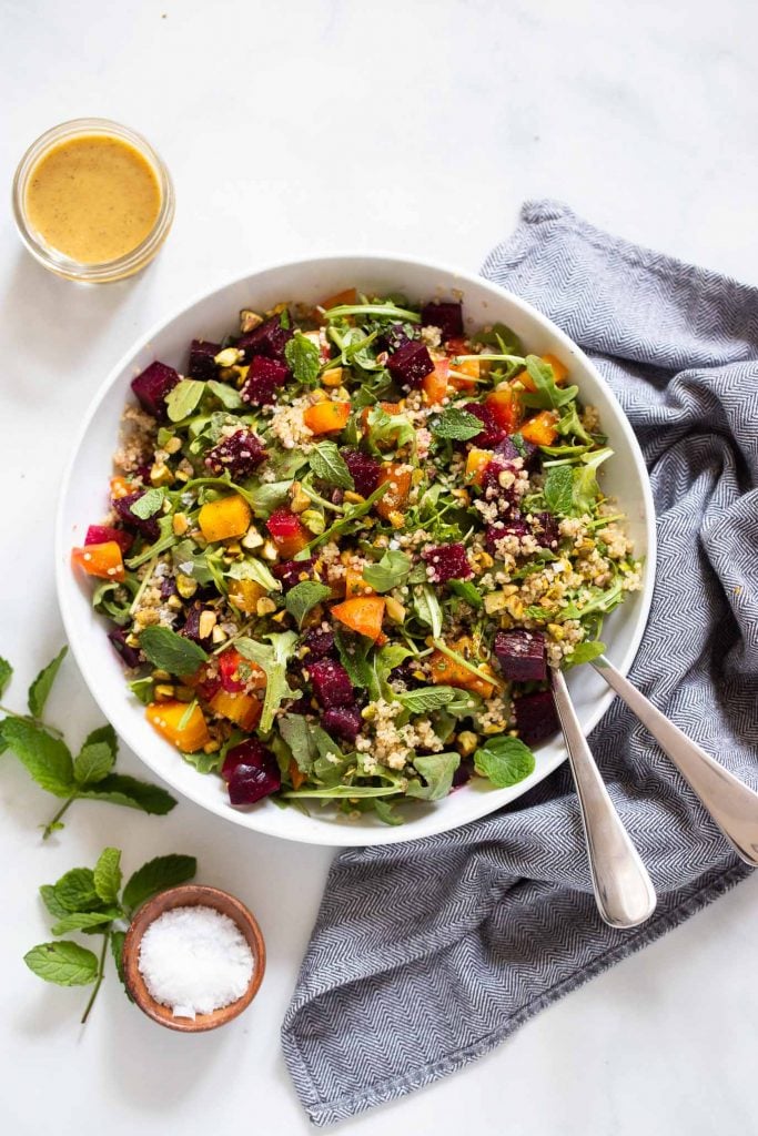 roasted beet salad with quinoa and arugula