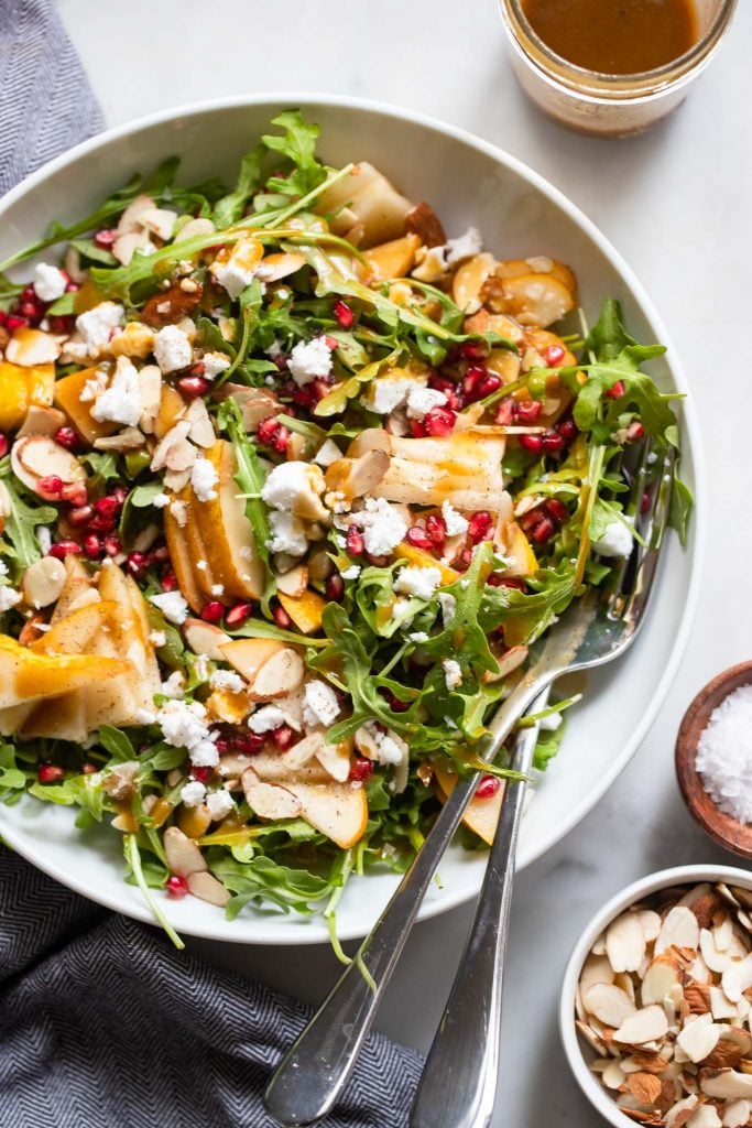 pear salad with pomegranate and balsamic dressing