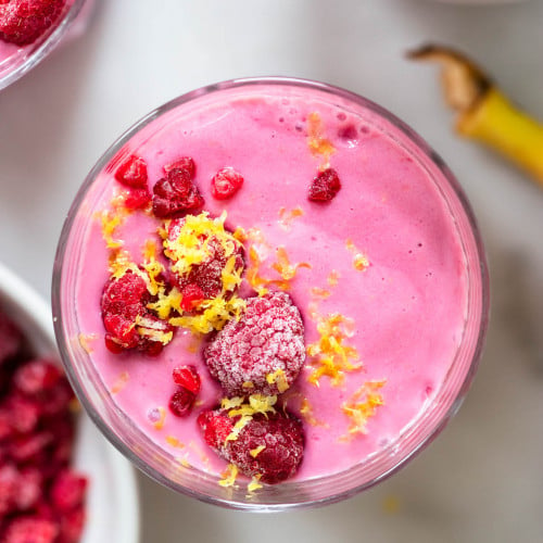 Lemon Raspberry Smoothie | Dietitian Debbie Dishes