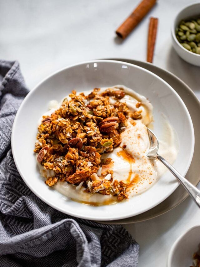 Healthy Pumpkin Granola 