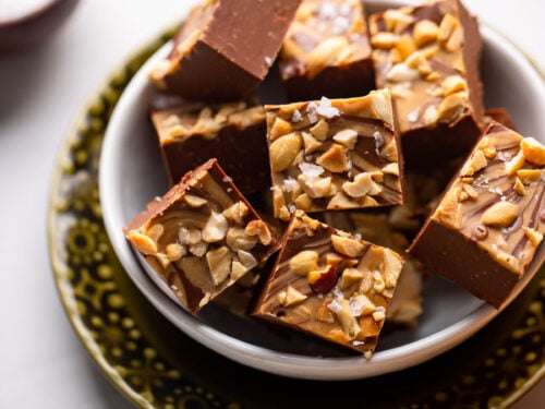 Easy Chocolate Peanut Butter Swirl Fudge - Sprinkle Bakes